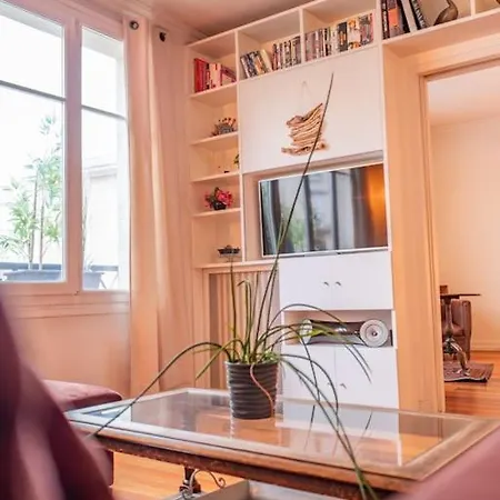 Tour Eiffel 10 Mins Bien Familial 3 Apartment Paris